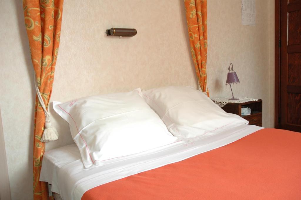 Auberge Au Naturel Des Ardennes 로셰하우트 객실 사진